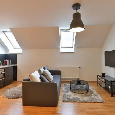 Luxury Flat Center *